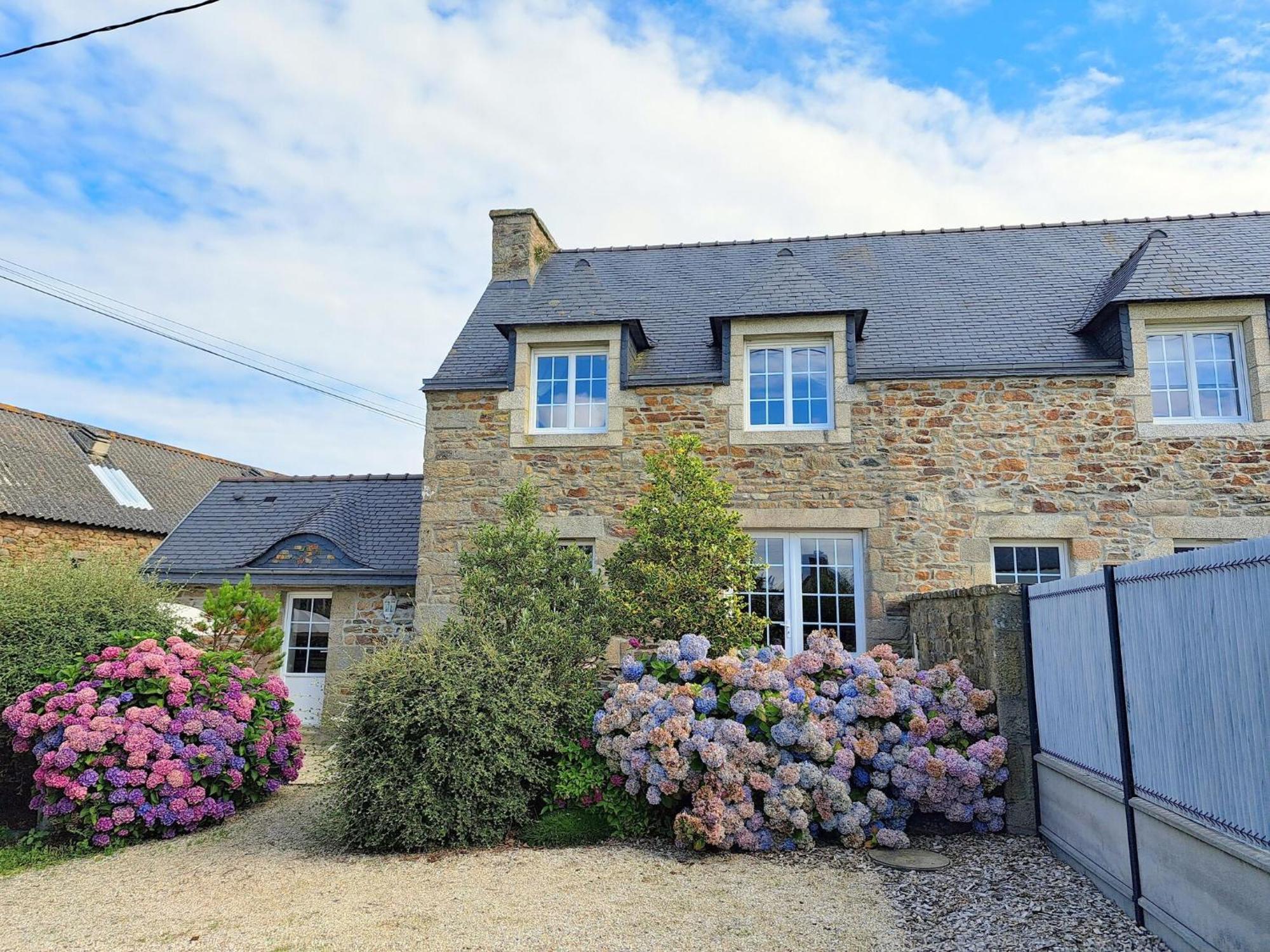Natural Stone House Close To The Sea, Lannilis Luaran gambar